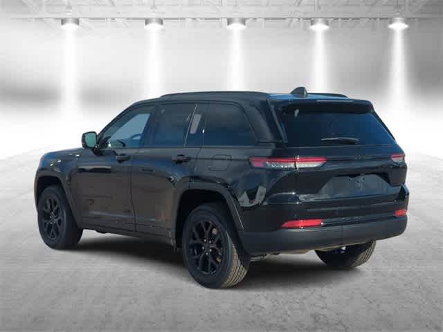 Thumbnail: 2025 Jeep Grand Cherokee - 6