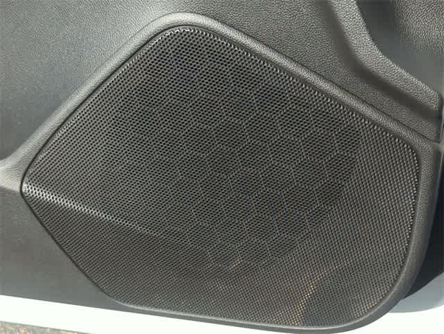 Thumbnail: 2023 Cadillac XT4 - 31