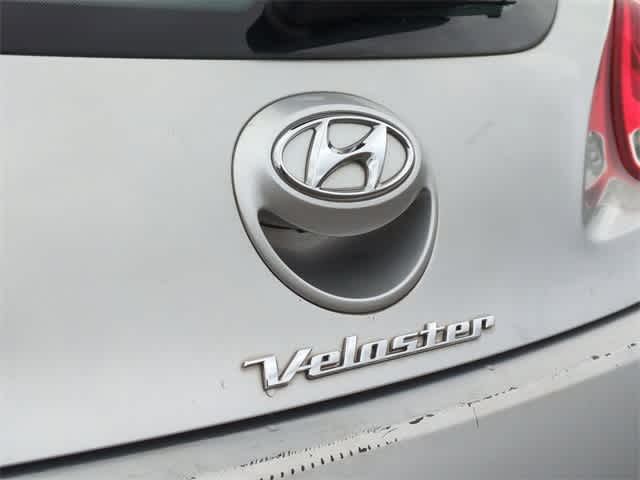 2012 Hyundai Veloster N 13