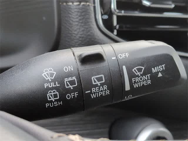 Thumbnail: 2024 Jeep Wagoneer - 26