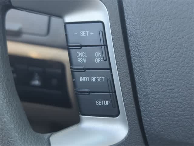 Thumbnail: 2012 Ford Fusion - 25