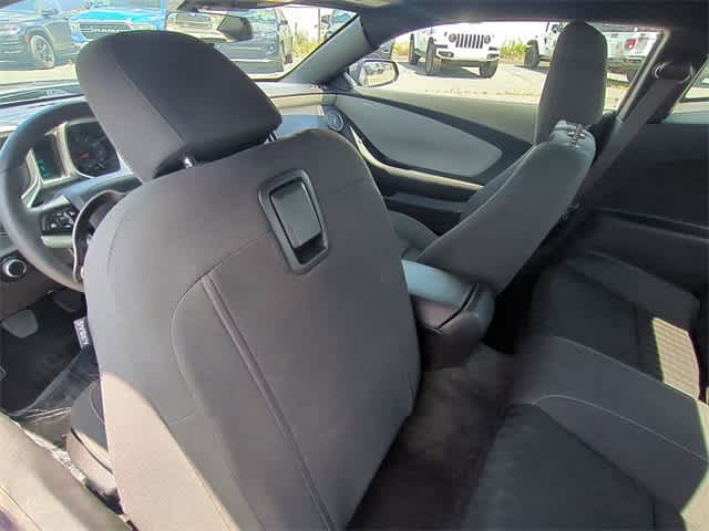 Thumbnail: 2014 Chevrolet Camaro - 16