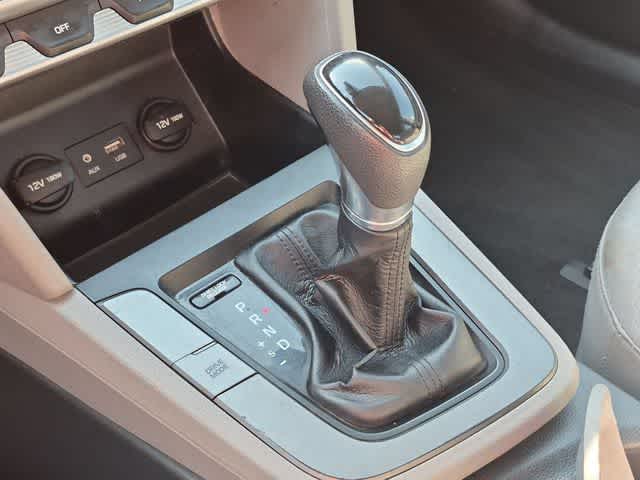Thumbnail: 2020 Hyundai Elantra - 30