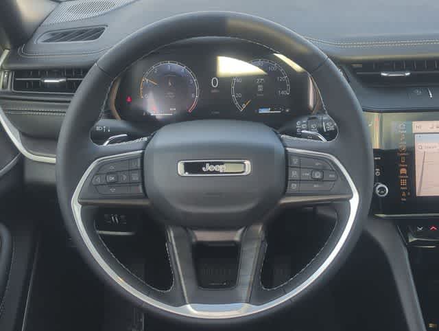 Thumbnail: 2026 Jeep Grand Cherokee - 22