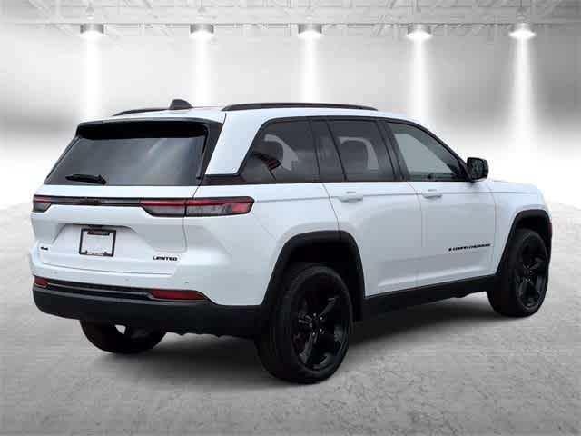 Thumbnail: 2025 Jeep Grand Cherokee - 8