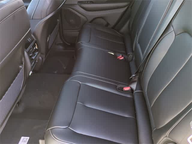 Thumbnail: 2025 Jeep Grand Cherokee - 21