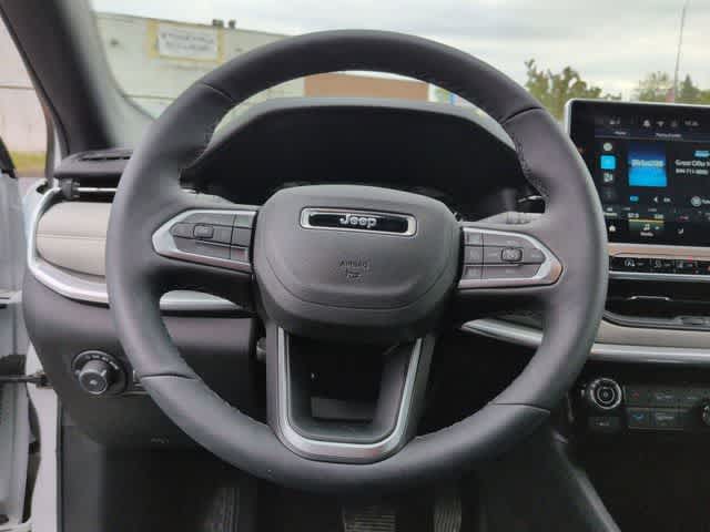 Thumbnail: 2024 Jeep Compass - 23