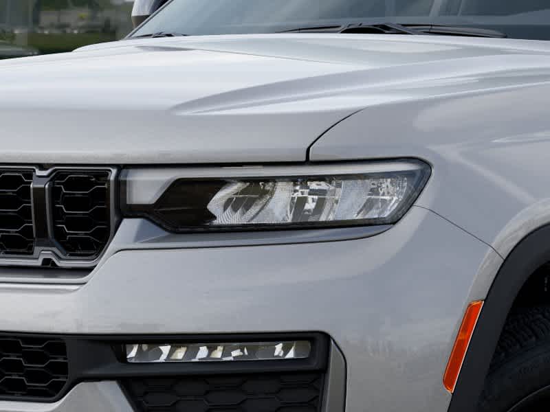 Thumbnail: 2026 Jeep Grand Cherokee L - 10