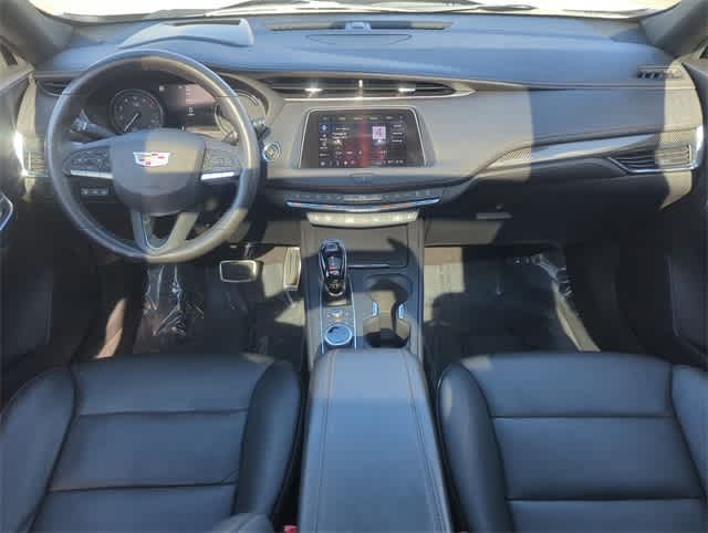 Thumbnail: 2023 Cadillac XT4 - 15