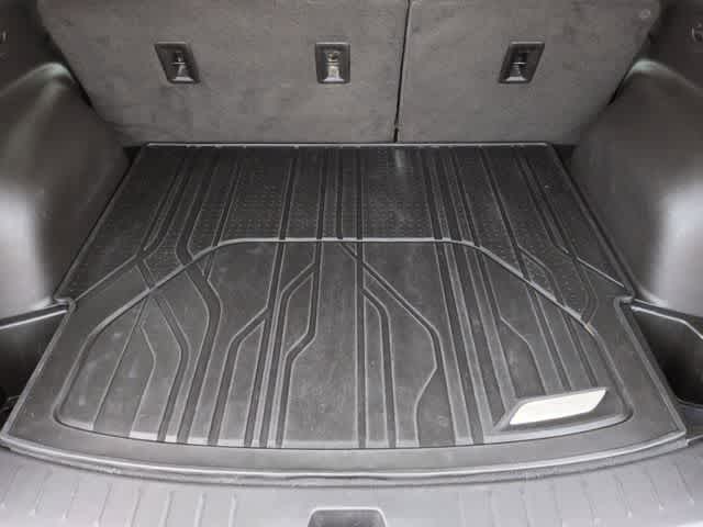 Thumbnail: 2020 Chevrolet Blazer - 32