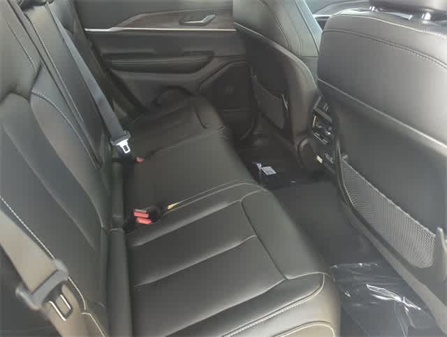 Thumbnail: 2025 Jeep Grand Cherokee - 20