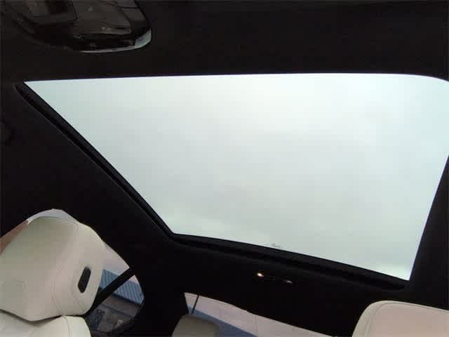 Thumbnail: 2025 BMW i5 - 19