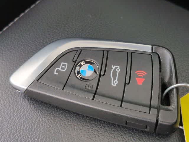 Thumbnail: 2023 BMW X3 - 32