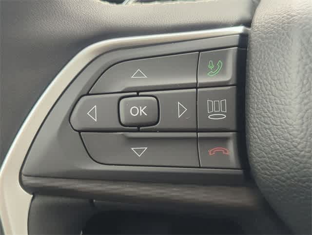 Thumbnail: 2025 Jeep Grand Cherokee L - 25