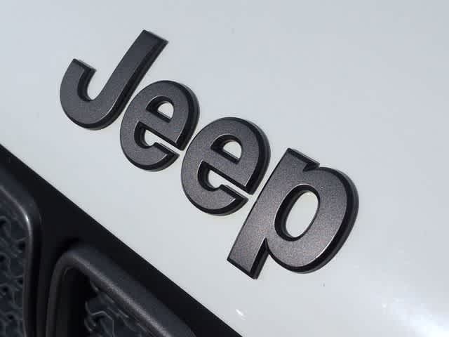 Thumbnail: 2020 Jeep Renegade - 12
