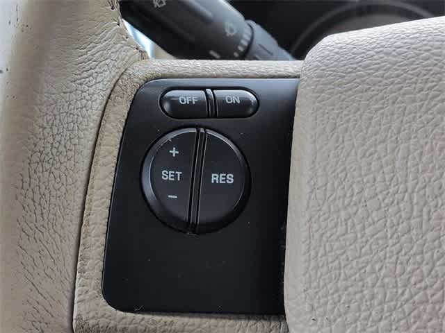 Thumbnail: 2007 Ford Explorer - 23