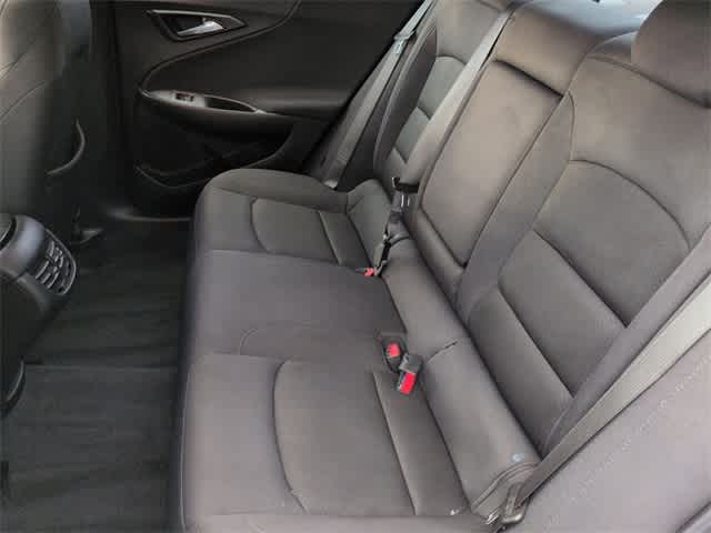 Thumbnail: 2023 Chevrolet Malibu - 19