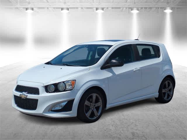 Thumbnail: 2016 Chevrolet Sonic - 4