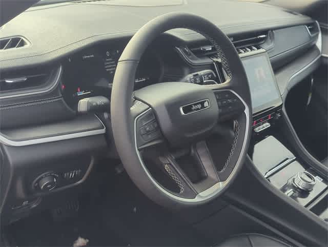 Thumbnail: 2025 Jeep Grand Cherokee - 10