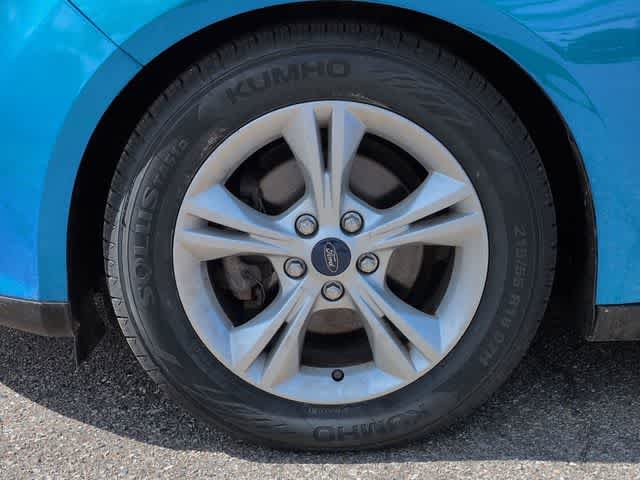 Thumbnail: 2014 Ford Focus - 12