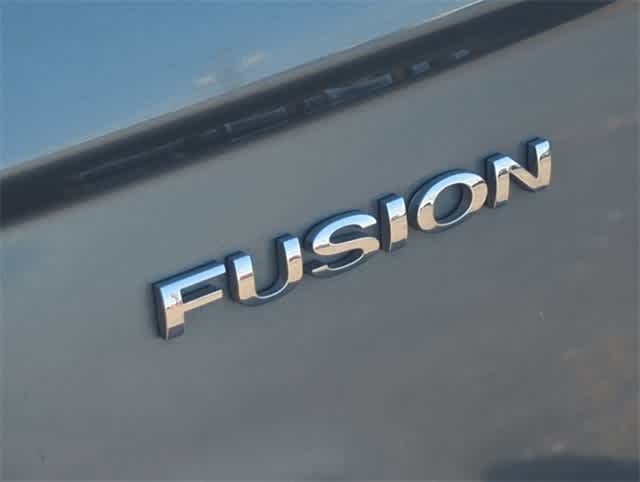 Thumbnail: 2012 Ford Fusion - 13