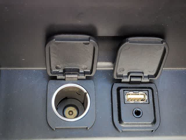 Thumbnail: 2015 Mazda CX-5 - 33