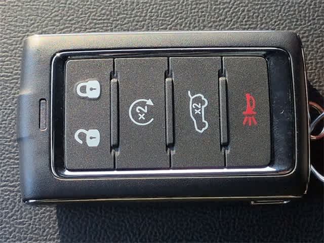 Thumbnail: 2025 Jeep Grand Cherokee - 34