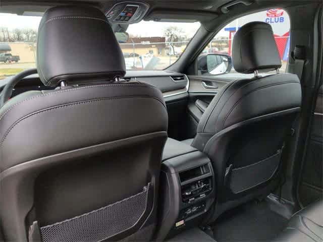 Thumbnail: 2025 Jeep Grand Cherokee - 18