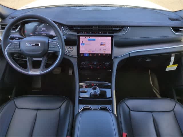 Thumbnail: 2025 Jeep Grand Cherokee L - 15