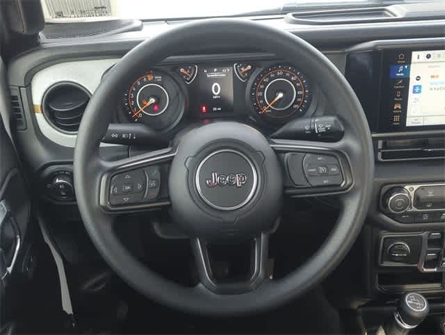 Thumbnail: 2026 Jeep Gladiator - 22