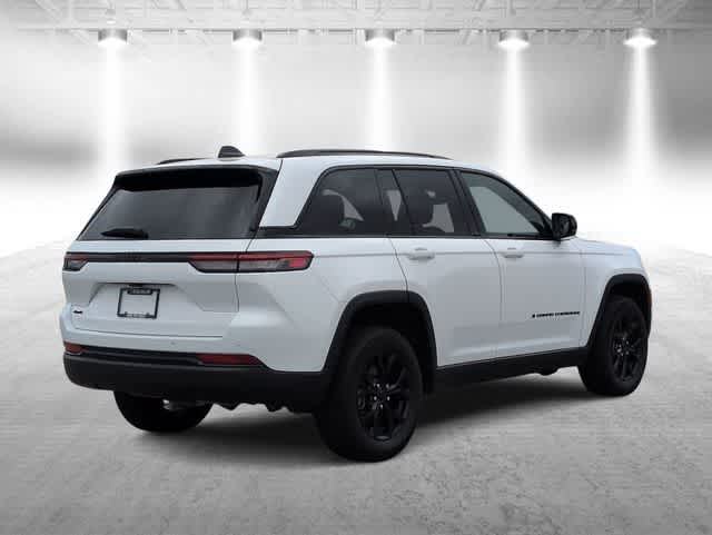 Thumbnail: 2025 Jeep Grand Cherokee - 8