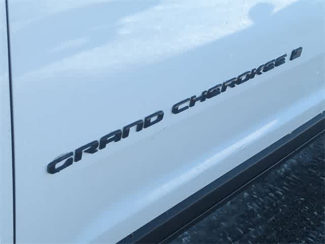 Thumbnail: 2025 Jeep Grand Cherokee - 13