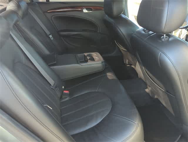 Thumbnail: 2008 Buick Lucerne - 21