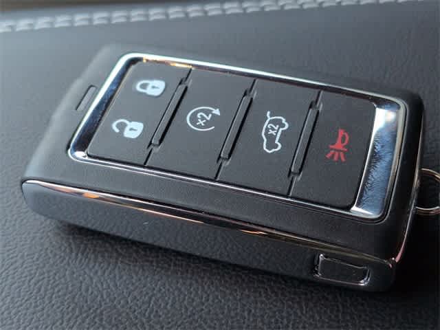 Thumbnail: 2025 Jeep Grand Cherokee - 34