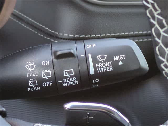 Thumbnail: 2025 Jeep Grand Cherokee - 27