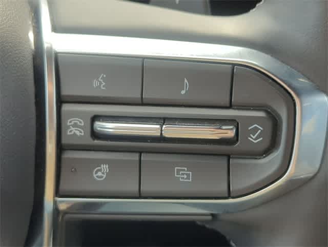 Thumbnail: 2025 GMC Acadia - 26