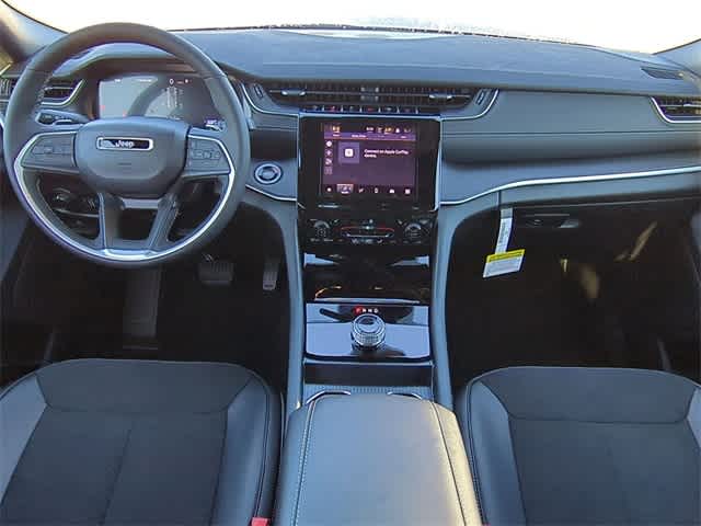 Thumbnail: 2025 Jeep Grand Cherokee - 15