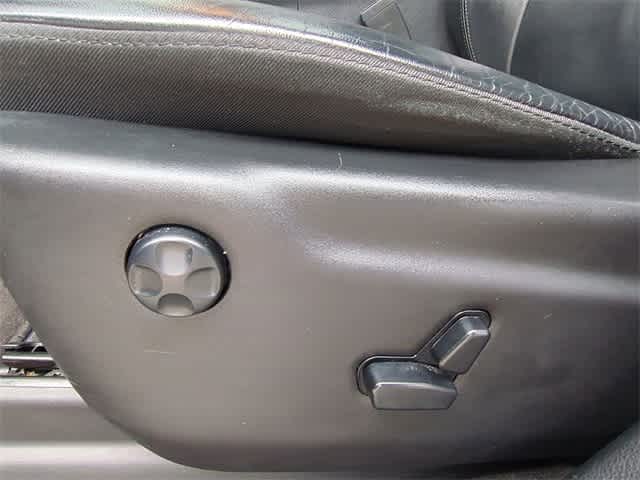 Thumbnail: 2019 Jeep Grand Cherokee - 17