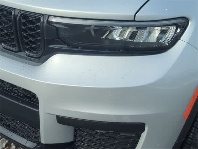 Thumbnail: 2025 Jeep Grand Cherokee L - 11