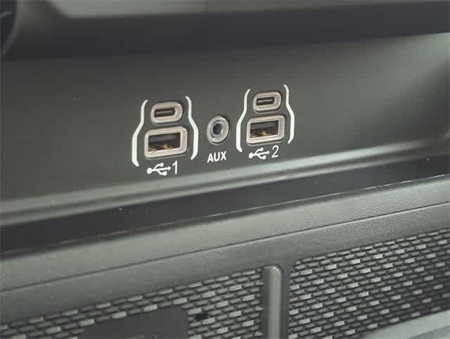 Thumbnail: 2026 RAM 1500 - 32