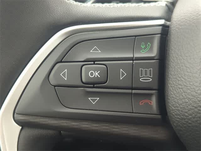 Thumbnail: 2025 Jeep Grand Cherokee - 25