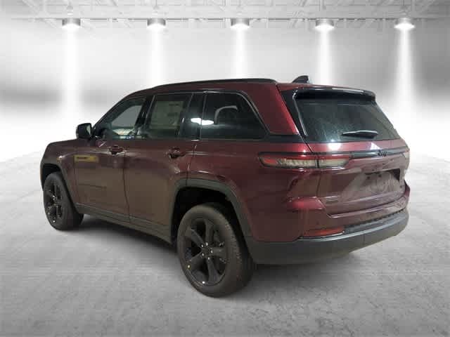 Thumbnail: 2025 Jeep Grand Cherokee - 6