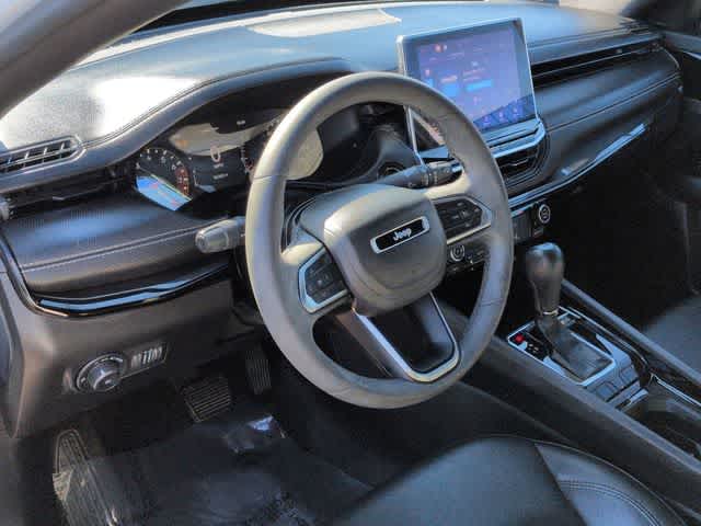 Thumbnail: 2022 Jeep Compass - 10