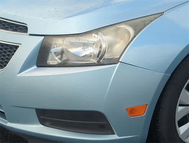 Thumbnail: 2012 Chevrolet Cruze - 11