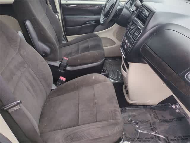 Thumbnail: 2013 Dodge Grand Caravan - 21