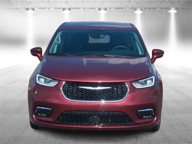 2022 Chrysler Pacifica Hybrid Touring L photo 3