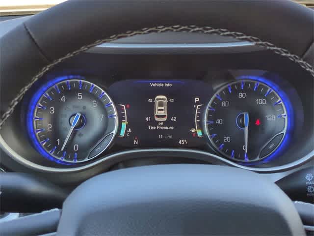 Thumbnail: 2026 Chrysler Pacifica - 33