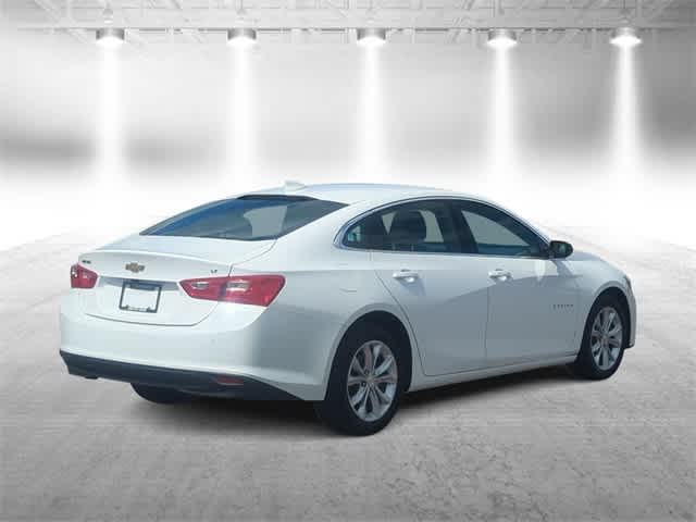 Thumbnail: 2025 Chevrolet Malibu - 8