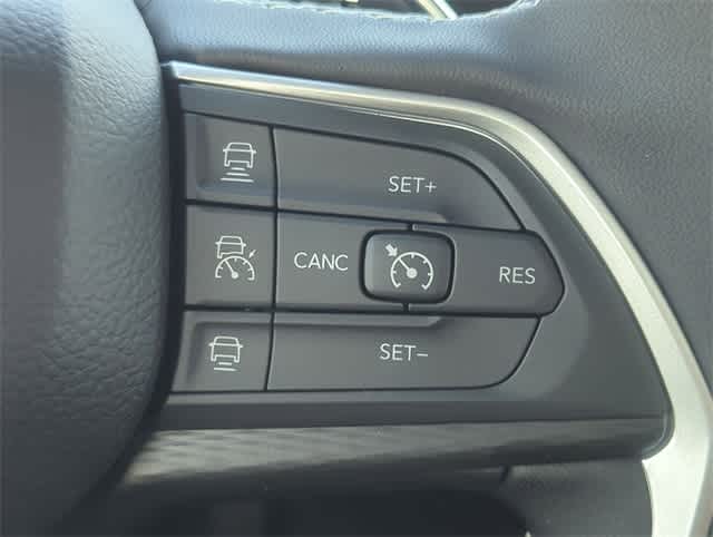 Thumbnail: 2025 Jeep Grand Cherokee L - 26