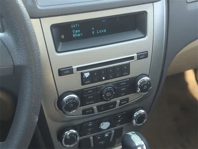 Thumbnail: 2012 Ford Fusion - 29